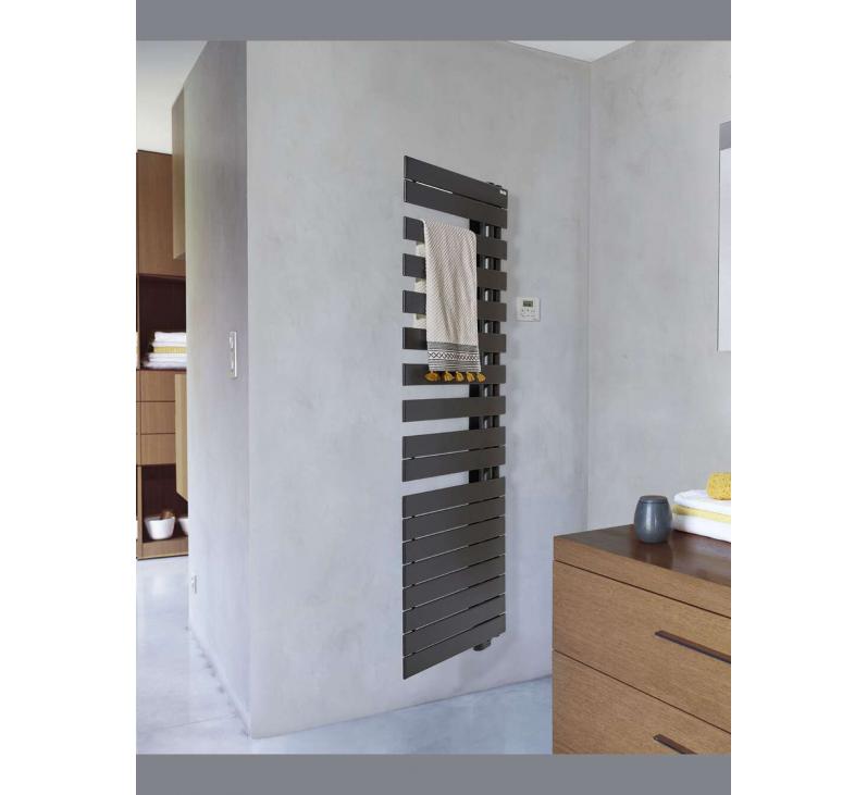 Fassane Spa Twist Droite électrique - TFRT | Radiateur-Seche-Serviettes-Fassane-Spa-Twist-TFRT-1000W-Amb-HD-2-ouv-format web.jpg